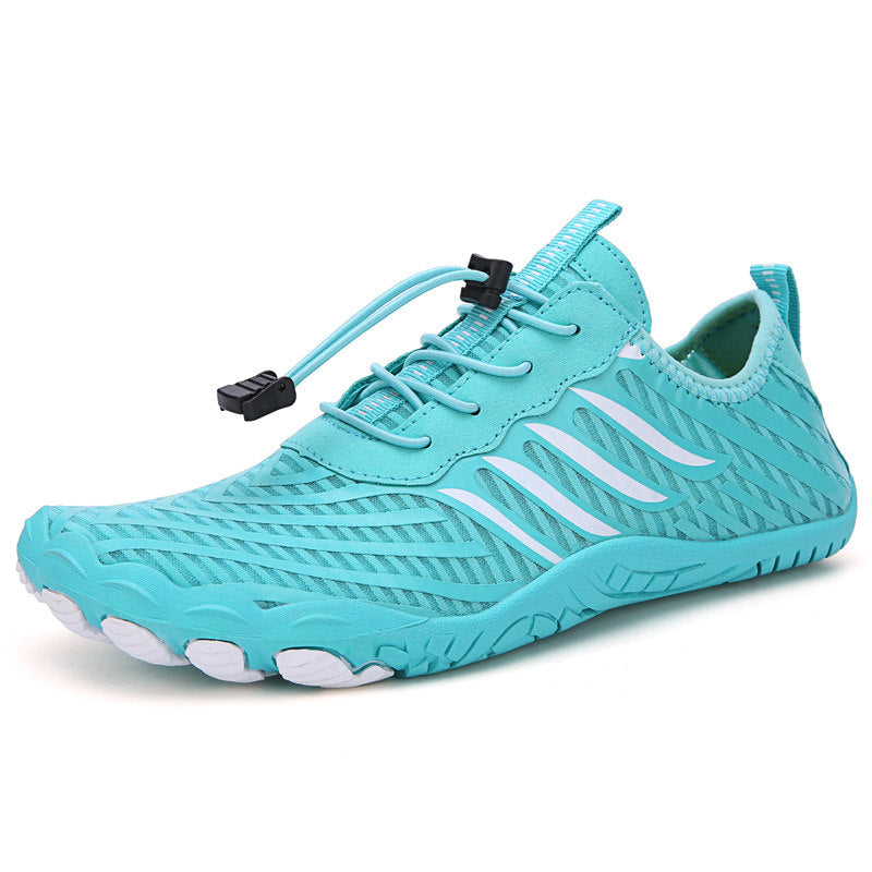 Outdoor lightweight waterproof shoes